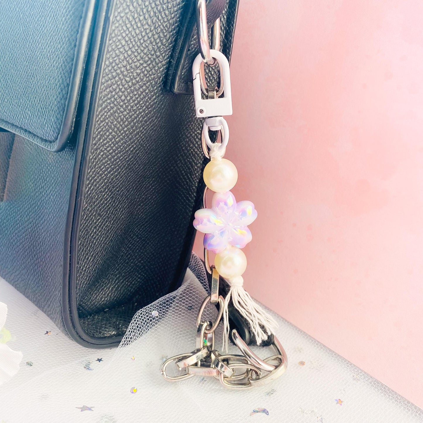 Chunky Sakura Bead Bag Charm Keychain, Floral Wrist Lanyard, Beaded Cherry Blossom Charm Strap Wristlet, Kawaii Bag Phone Key Accessory