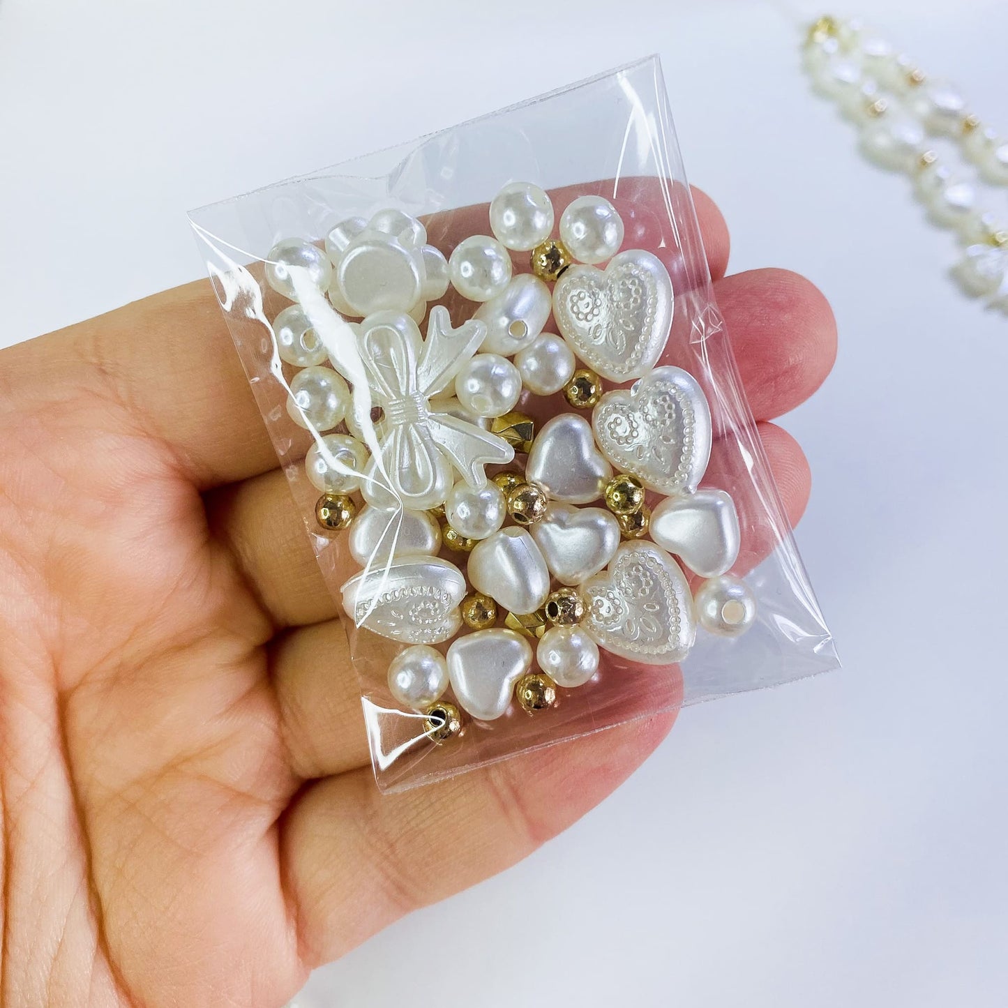 Make Your Own Beaded Phone Strap (Pearl Edition)