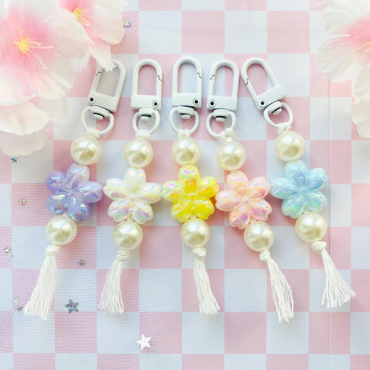 Chunky Sakura Bead Bag Charm Keychain, Floral Wrist Lanyard, Beaded Cherry Blossom Charm Strap Wristlet, Kawaii Bag Phone Key Accessory